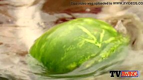 hey couples, ready to steam up the hot tub with oral play?