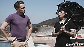 Jessie Lee Deepthroats Kyle Mason Until Cum Seals Heelmouth