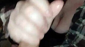 whoa babe that big cock stretches your slutty pussy good 😩💦