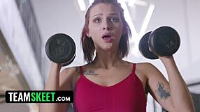 yo, scarlet spunk's shaved pussy gets stretched so wide during that intense gym workout fuck!