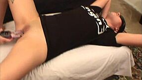 misty haze eats erikas cunt while blindfolded in lesbian muff diving session