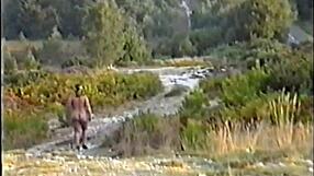 i'm suzisoumise, squirting like a slut during my public nude workout