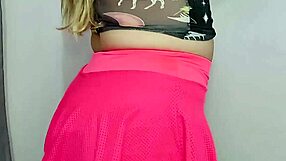 Stepmom's thick ass and pussy lips make me throb with desire