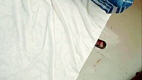 ella es follada duro por el patron... le descargo toda la leche en su panocha calienteee