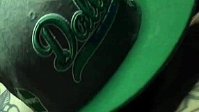 damn, toxic flower's ass worship and gaping looks insane...