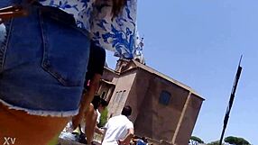Voyeur catches juicy ass delight in rome streets