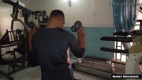 Can this gym instructor resist fucking his 45-year-old big ass client's horny pussy with BBC?