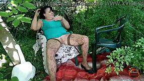 Klaudiaambergirl Milf Fists Pussy And Licks Feet In Neighbor Fuck Fest