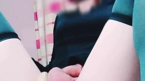 hot linda ladyboy rubyqueen ass penetrated masturbates wildly now!