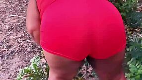 Vizinha Evang�lica Grabs Fruits with Big Ass Cameltoe Tease