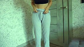 BIG CLIT TEEN PISSES SWEATPANTS IN GYM DESPERATION