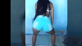 dum dum vem novinha dançarinas twerk brazil kakau oliveira hd?