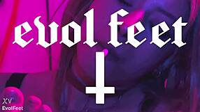 Smoking While Deepthroating and Worshiping Latina Goddess Feet