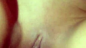 cogiendo rico con mi flaca en la cama amateur