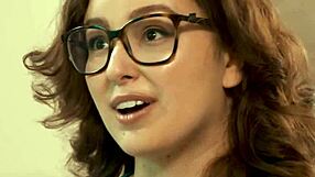 Soldier blake blossom's oiled ass licked by masseuse leana lovings in steamy massage with portuguese subs