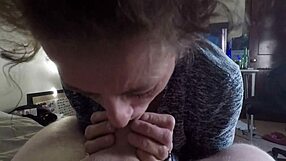 Mature lady fucked while doing landscape job