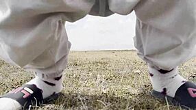 public pissing comp in nature wiping pussy with tp pov 💦🧻🌳