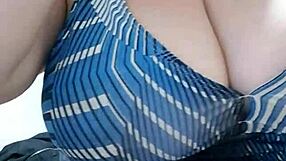 HUGE BLONDE MILF POUNDS BIG PUSSY LIPS WITH DILDO TOYS NIPPLES!