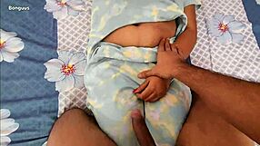 Creampie Girlfriend's Chubby Sister Doggystyle at Home Alone Dripping Wet