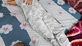 Creampie Girlfriend's Chubby Sister Doggystyle at Home Alone Dripping Wet