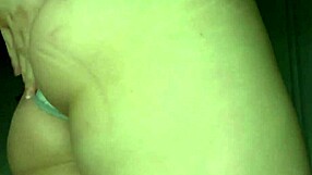 watch this fat teen's shaved pussy gape wide in close-up finger blast!!