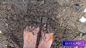 Come savor my sexy soles and toe-sucking in this foot fetish fantasy delight