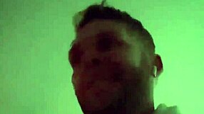 damn her fat ass claps loud throwing it back doggystyle close up!