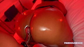 BbW model dallas playhouse oils huge booty and rides monster black cock hard