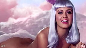 Katy Perry's Barefoot Secrets Revealed Naked