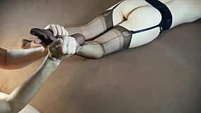 intense soles massage pounds horny milf stockings