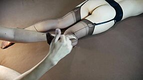 intense soles massage pounds horny milf stockings