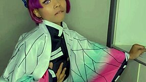 in my shinobu demon slayer cosplay i play with my toys solo