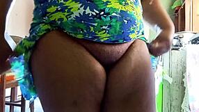 evangelical housewife masturbates cameltoe to anal creampie