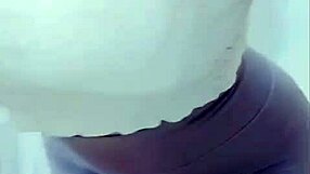 Asian Cameltoe Tease Dance Sizzles