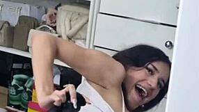 arrombei meu cuzinho apertado com pau preto enorme