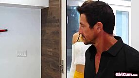 whoa charlotte sins' tight pussy explodes from fat dick + vibrator!! 😩💦