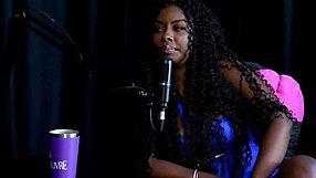 Emily louise loves anal but cums slow first time 😩🔴