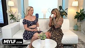 StepMom's Pregnancy Plea Fulfilled by Horny Teen's Deep Creampie Thrusts