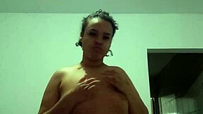 pov safada dancing and fingering her wet pussy full of tesao leaked video uhmm