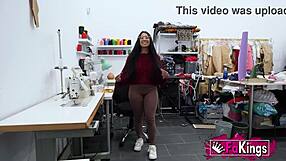 What Happens When Young Babe Lara Rey's Lessons End?!