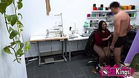 What Happens When Young Babe Lara Rey's Lessons End?!