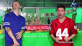 Blonde barmaids surrender holes to eager threeway guests