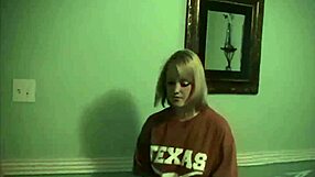 Shy college coeds try strapon fucking for the first time on spring break