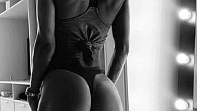 feel jenny mosienko's sloppy anal fisting as she fingers her sexy ass hardcore