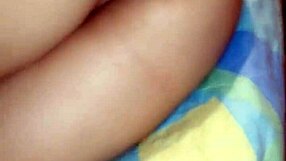 Spiando Mi Vecina Colombiana Me Invita a Follaje Su Culo Grande