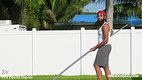 Dude this new pool boy scores big with ebony bbw riding his bbc