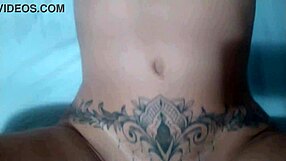 casada madura tira virgindade do novinho enche buceta de porra gemendo