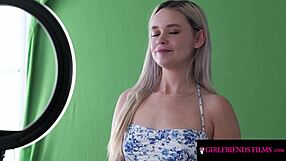 bootylicious babe wanna 69 lick clit with hot milf tutor?