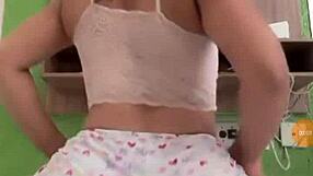 Young Latina Novinha Dares Public Outdoor Tease