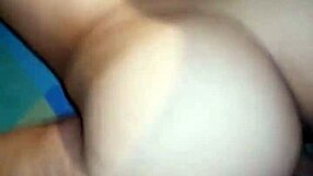 Spiando Mi Vecina Colombiana Me Invita a Follaje Su Culo Grande